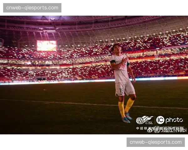 国安左后卫乃比江离队,李磊独自承担左路防守任务 国安左后卫乃比江离队,李磊独自承担左路防守任务